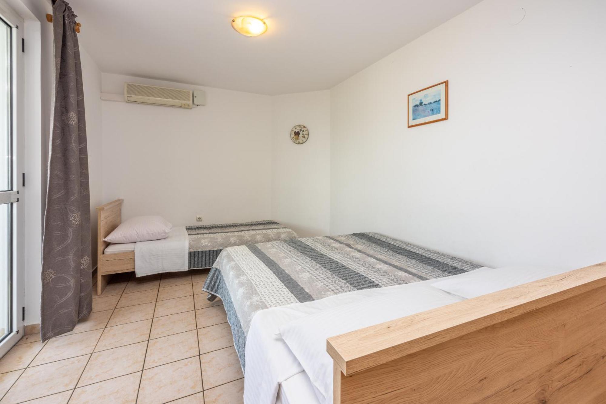 Apartments Obradovic ドラマリ エクステリア 写真
